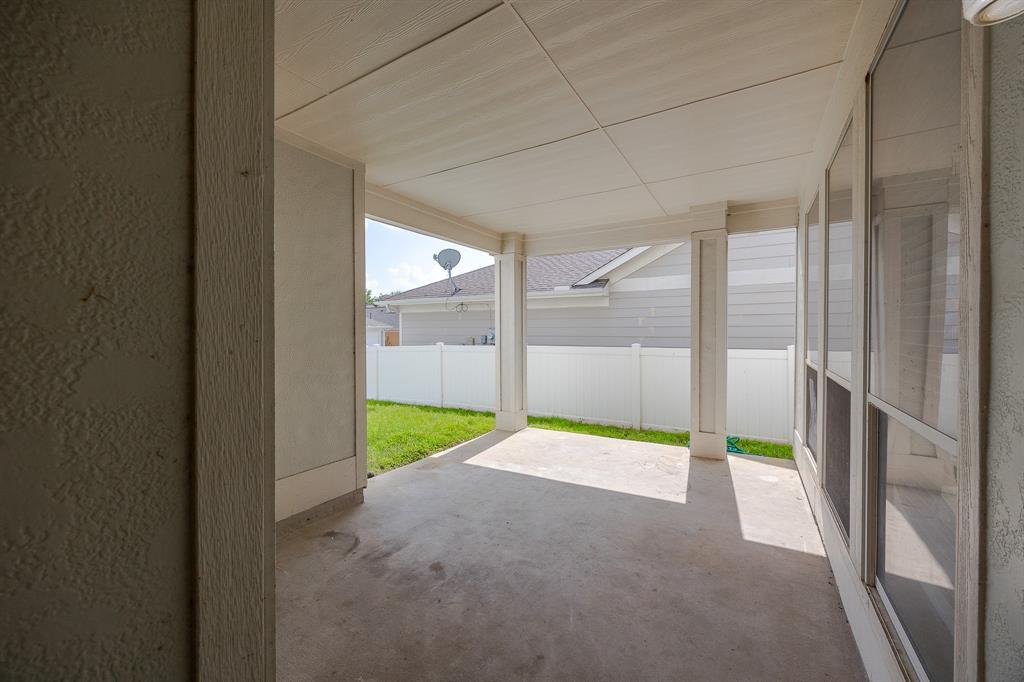 1828 Mercer Way Savannah, TX 76227 - Photo 20 of 38 View of patio