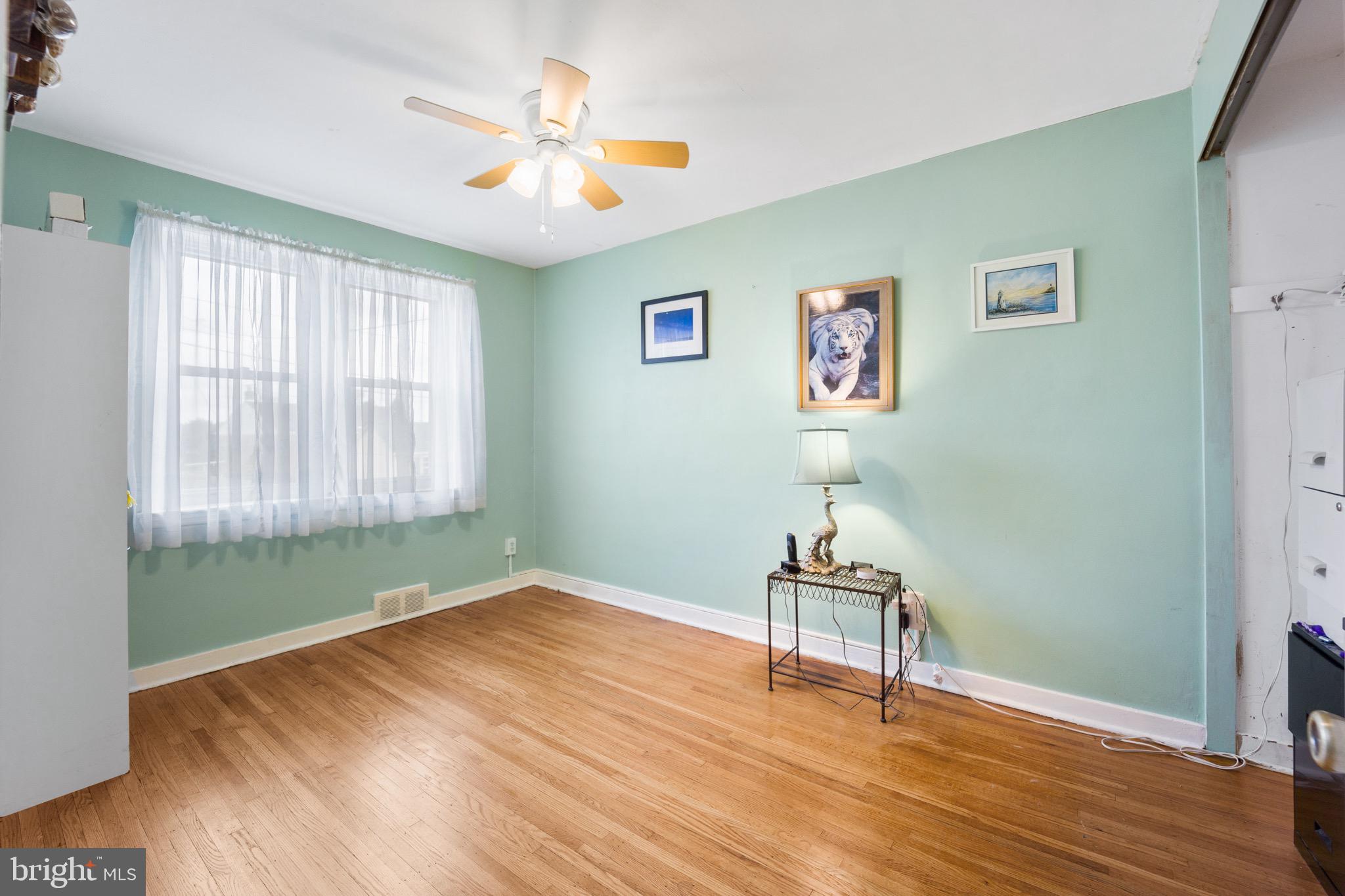 8571 Old Line Road Philadelphia, PA 19128 - Photo 19 of 38 Bedroom 2