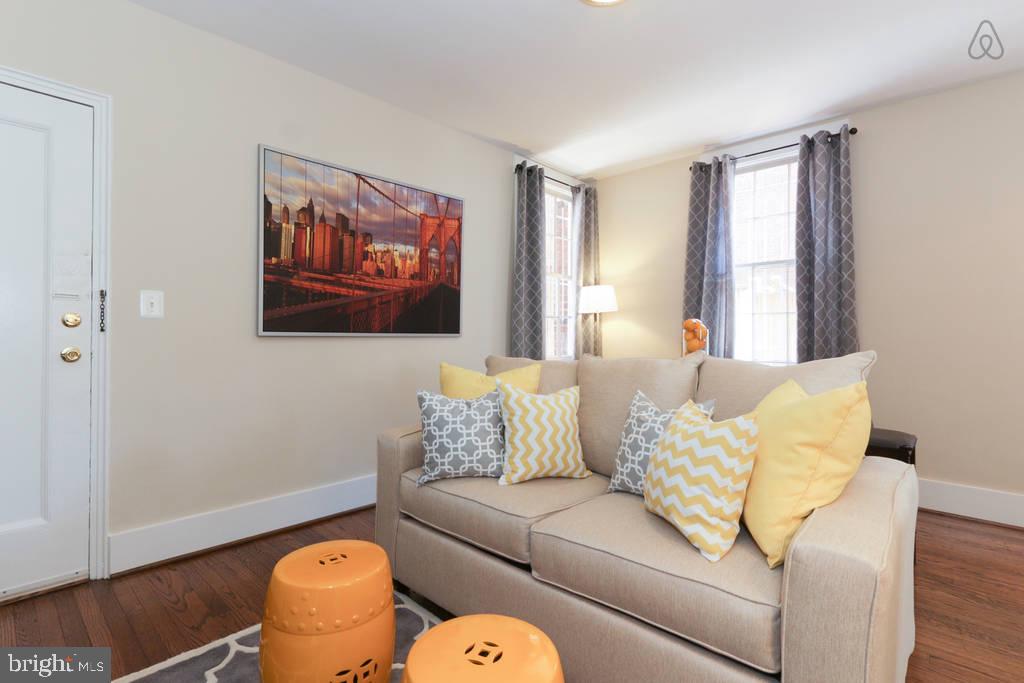 1728 Swann Street Northwest, Unit 2 Washington, DC 20009 - Photo 2 of 8