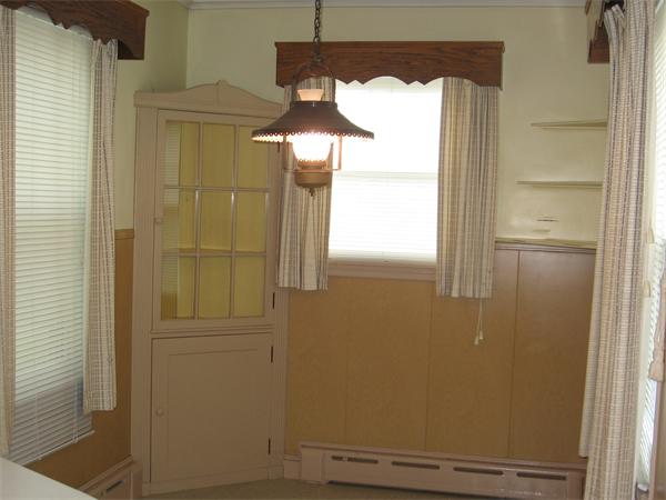 117 Oregon Street Springfield, MA 01118 - Photo 5 of 12