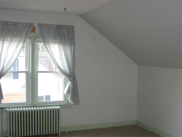 117 Oregon Street Springfield, MA 01118 - Photo 8 of 12