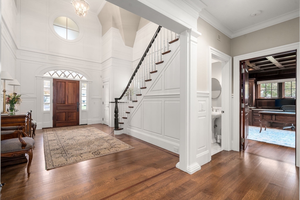 50 Oxbow Road Needham, MA 02492 - Photo 4 of 33
