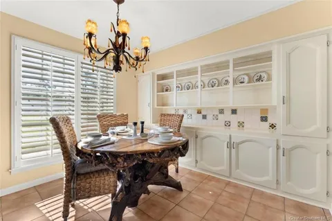 $325,000 | 915 Tanglewood Drive, Lake Charles, LA 70611