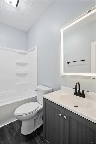 $205,000 | 412 East Poplar Street, Kokomo, IN 46902