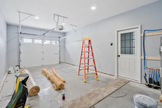 $205,000 | 412 East Poplar Street, Kokomo, IN 46902