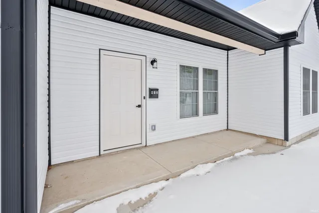$205,000 | 412 East Poplar Street, Kokomo, IN 46902