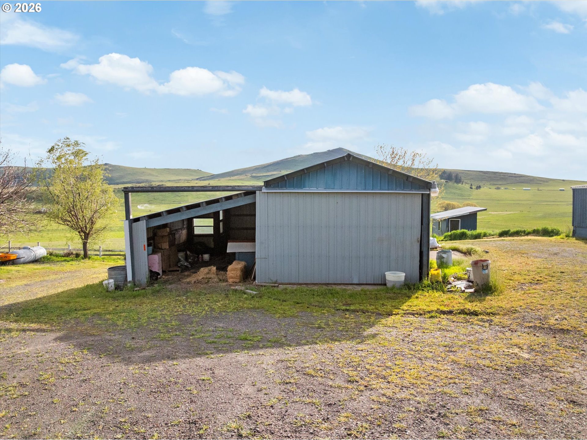 61938 High Valley Road Union, OR 97883 - Photo 24 of 46 a view of a house with a yard