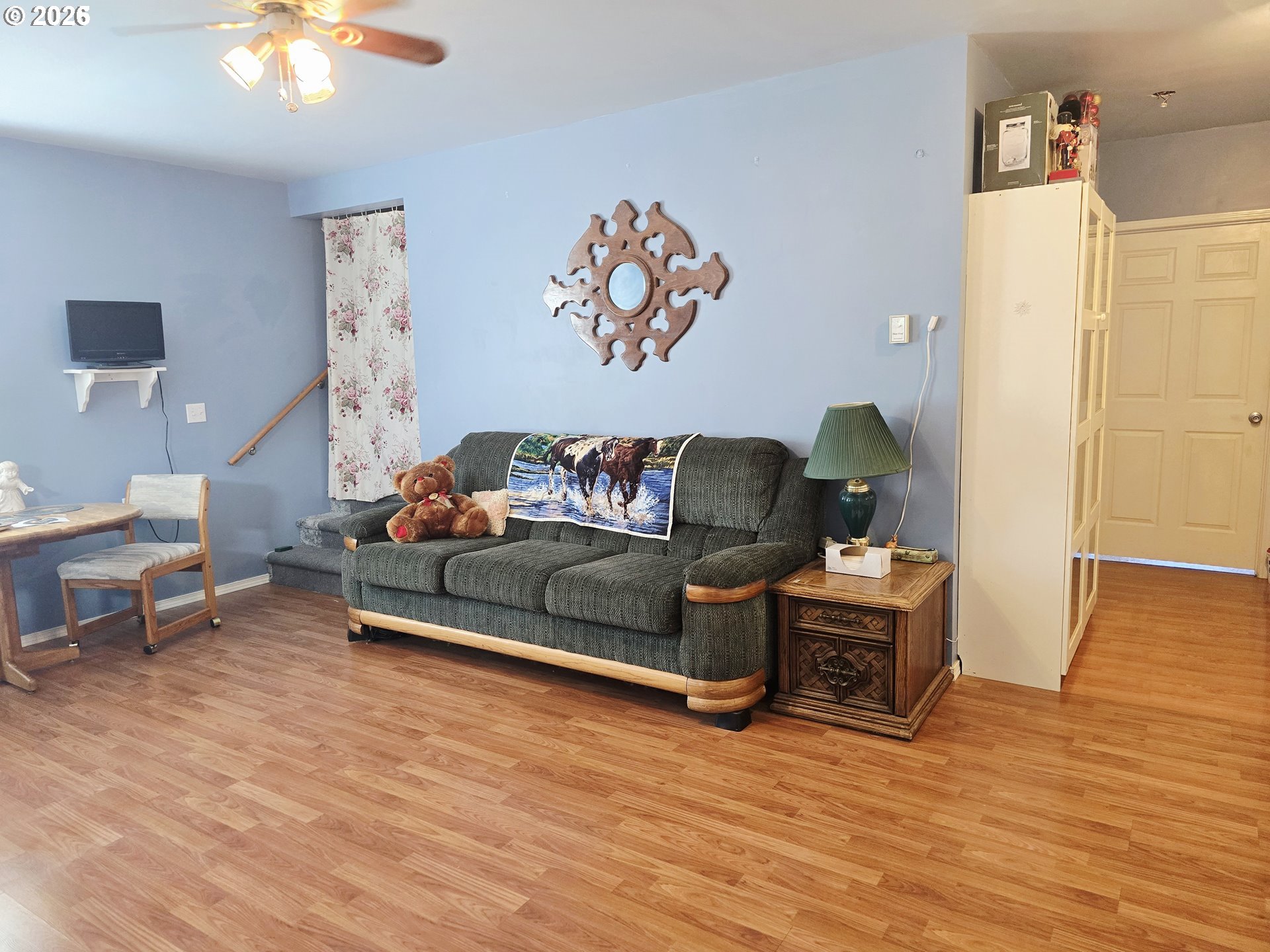61938 High Valley Road Union, OR 97883 - Photo 43 of 46 a living room with furniture and a wooden floor