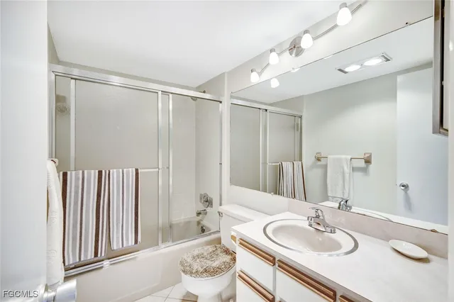 $165,000 | 1766 Cape Coral Parkway East, Unit 410, Cape Coral, FL 33904