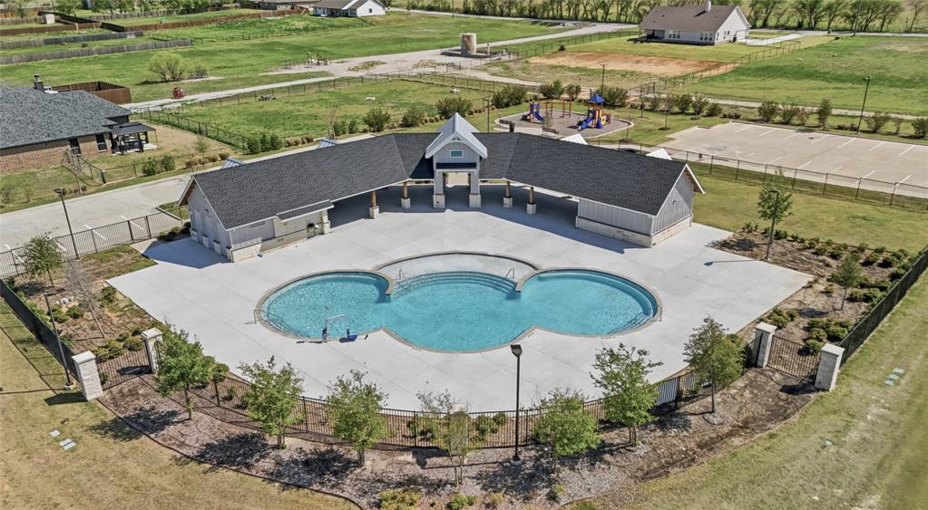 116 Spanish Moss Trail Rhome, TX 76078 - Photo 38 of 40 Community Pool & Playground