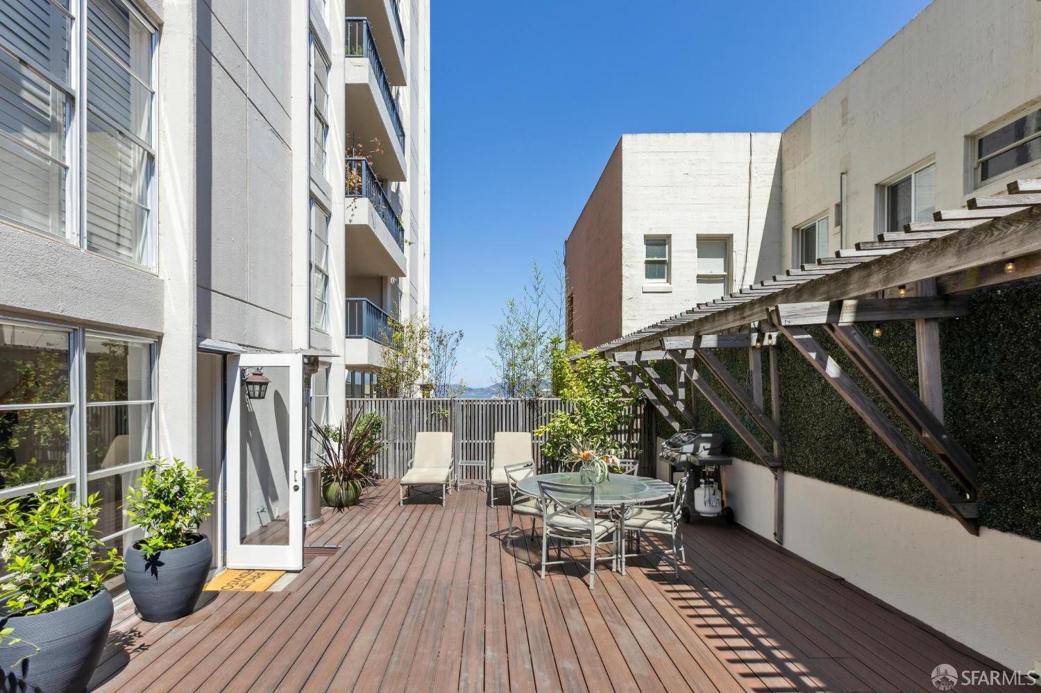 2040 Franklin Street, Unit 502 San Francisco, CA 94109 - Photo 25 of 39