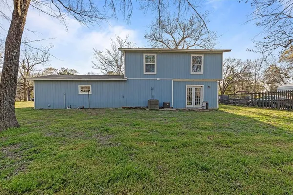 $195,000 | 303 Whispering Oaks Trail, Payne Springs, TX 75156