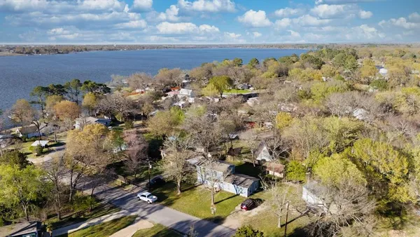 $195,000 | 303 Whispering Oaks Trail, Payne Springs, TX 75156