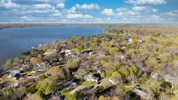 $195,000 | 303 Whispering Oaks Trail, Payne Springs, TX 75156