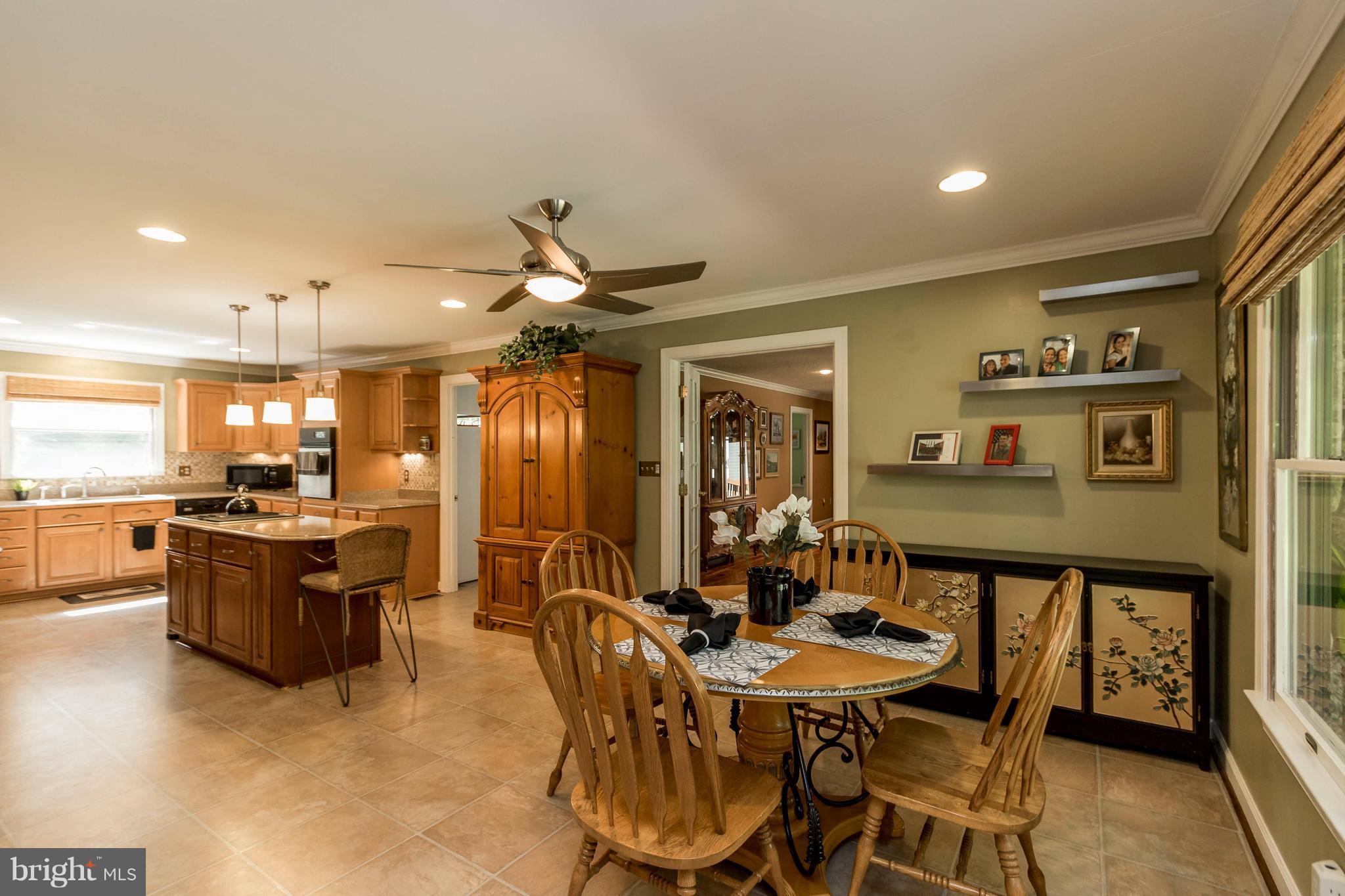 6687 Thumb Run Road Marshall, VA 20115 - Photo 13 of 29 Kitchen