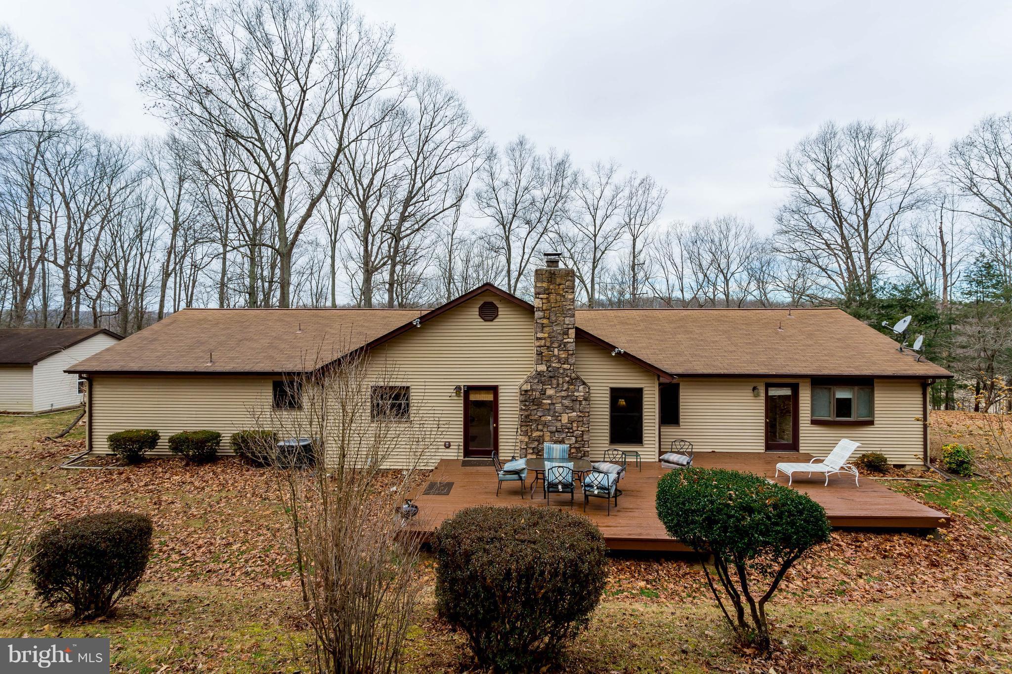 6687 Thumb Run Road Marshall, VA 20115 - Photo 28 of 29 Exterior (Rear)