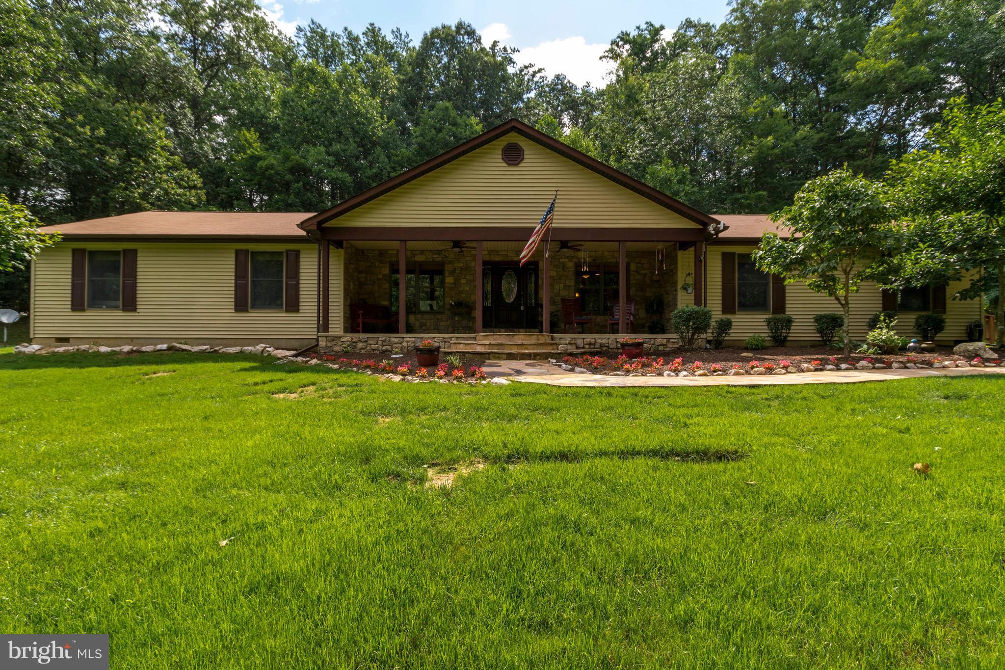 6687 Thumb Run Road Marshall, VA 20115 - Photo 6 of 29 Exterior (Front)