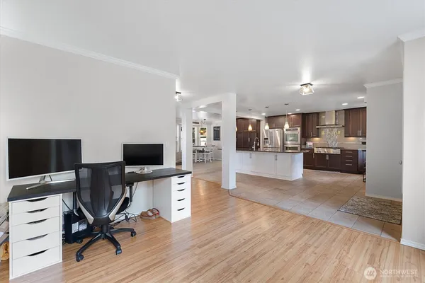 $900,000 | 17018 45th Street East, Lake Tapps, WA 98391
