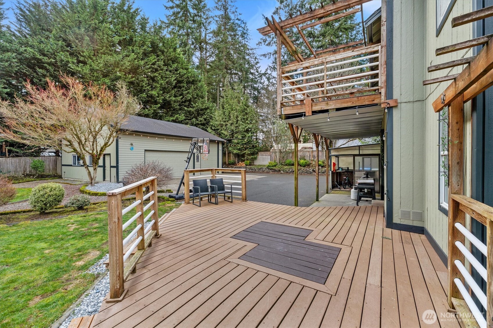 17018 45th Street East Lake Tapps, WA 98391 - Photo 30 of 40 a view of a house with backyard and sitting area