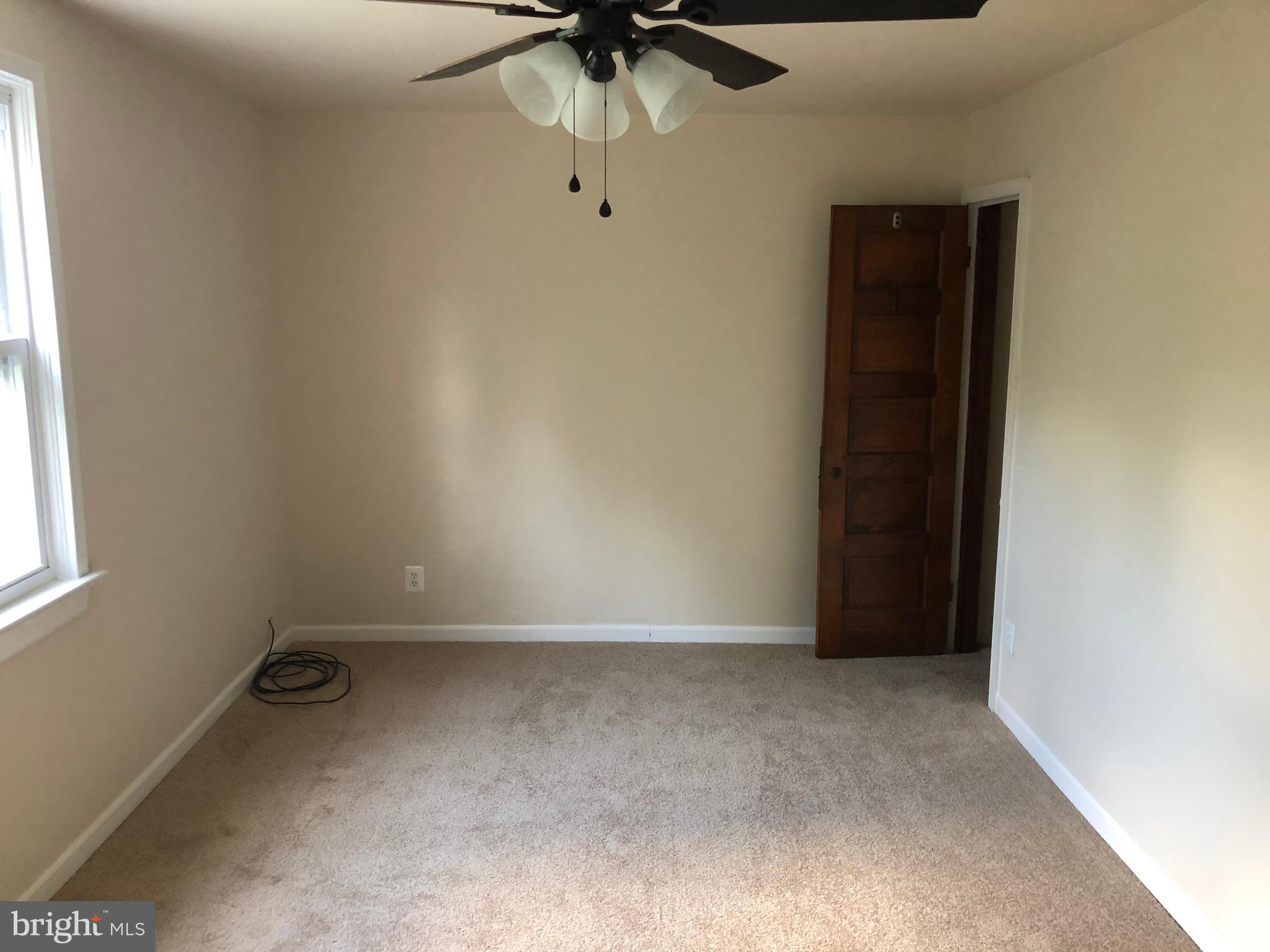 4219 Benning Road Northeast Washington, DC 20019 - Photo 5 of 14 Bredroom 1