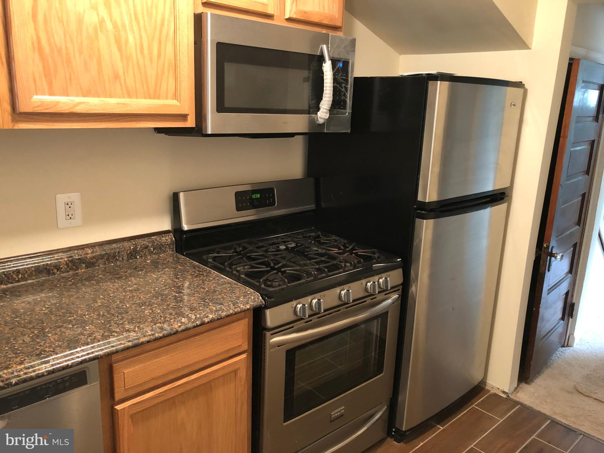 4219 Benning Road Northeast Washington, DC 20019 - Photo 6 of 14 Kitchen