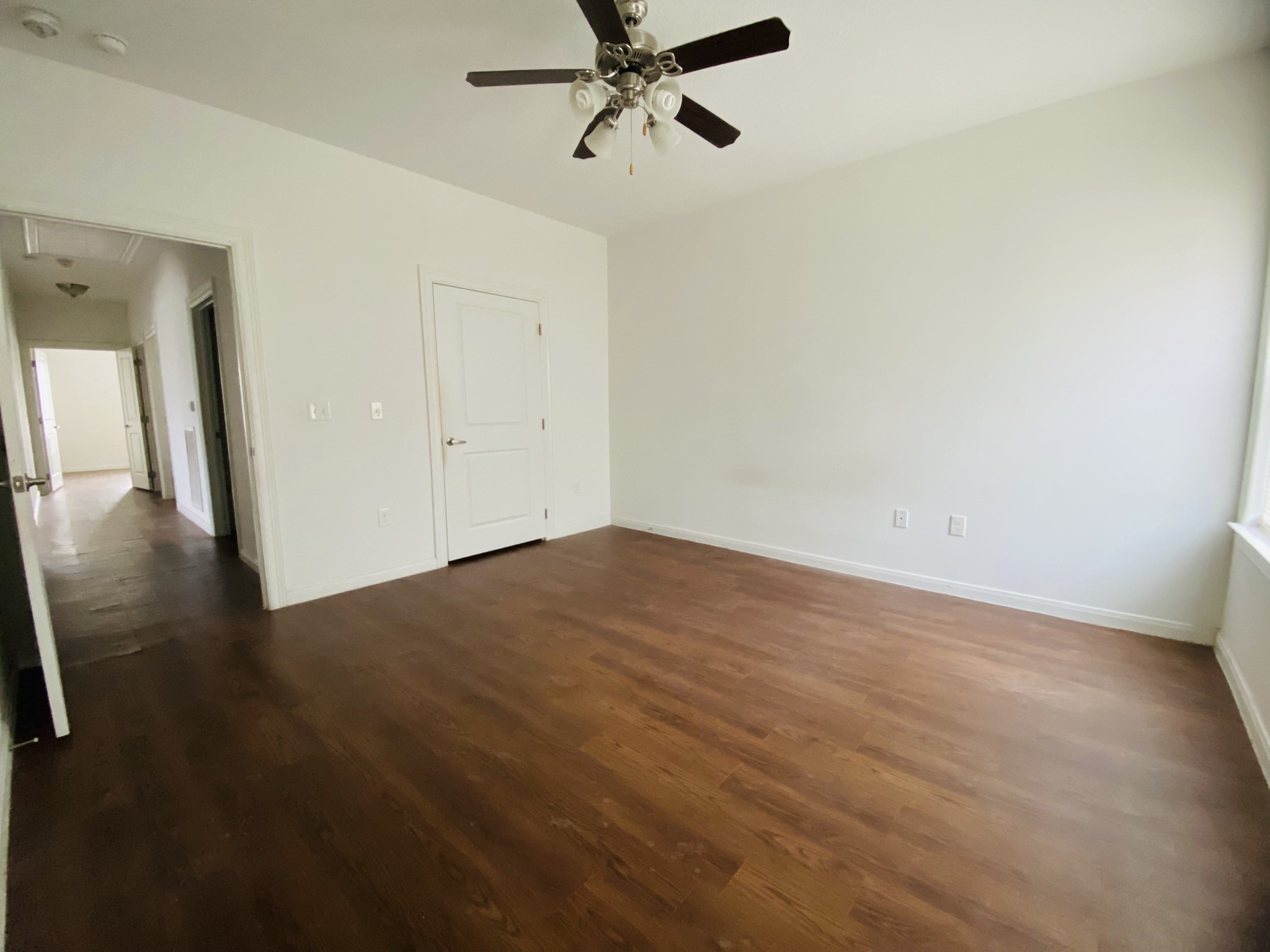 2503 Deats Road Dickinson, TX 77539 - Photo 11 of 28 a view of empty room with wooden floor