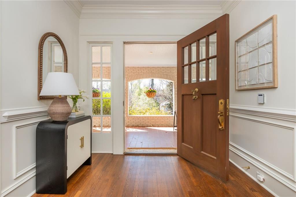 1196 Fairview Road Northeast Atlanta, GA 30306 - Photo 11 of 96