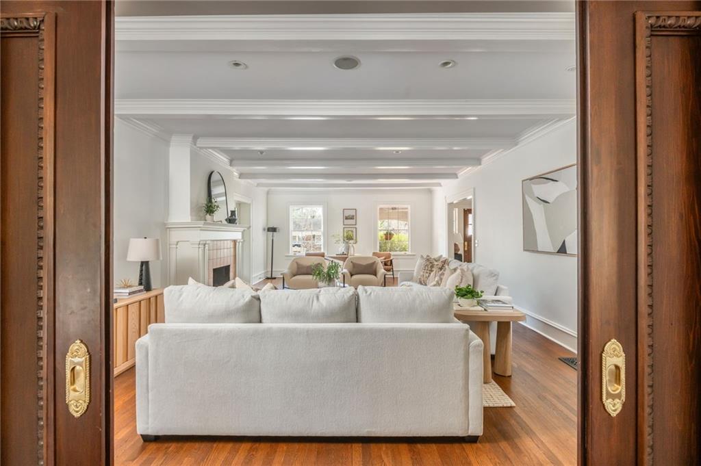 1196 Fairview Road Northeast Atlanta, GA 30306 - Photo 27 of 96