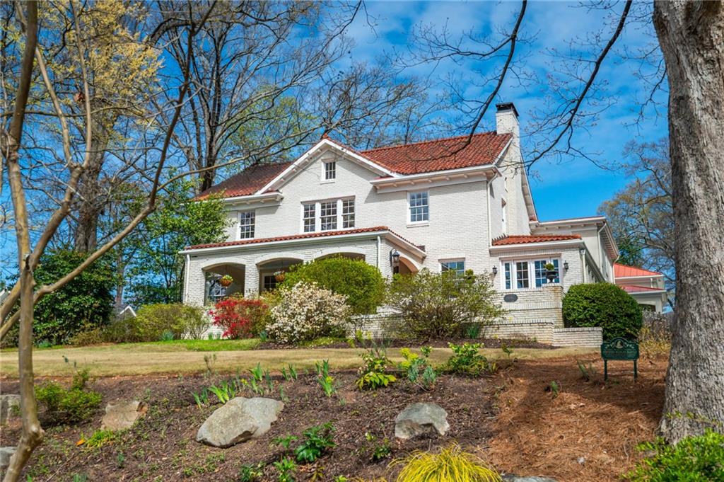 1196 Fairview Road Northeast Atlanta, GA 30306 - Photo 3 of 96