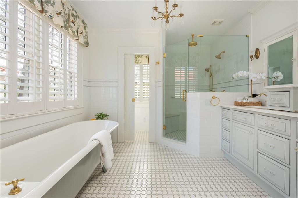 1196 Fairview Road Northeast Atlanta, GA 30306 - Photo 49 of 96