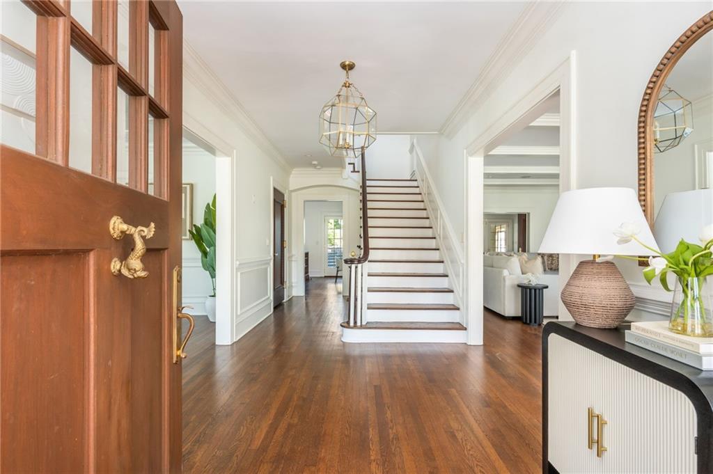 1196 Fairview Road Northeast Atlanta, GA 30306 - Photo 10 of 96