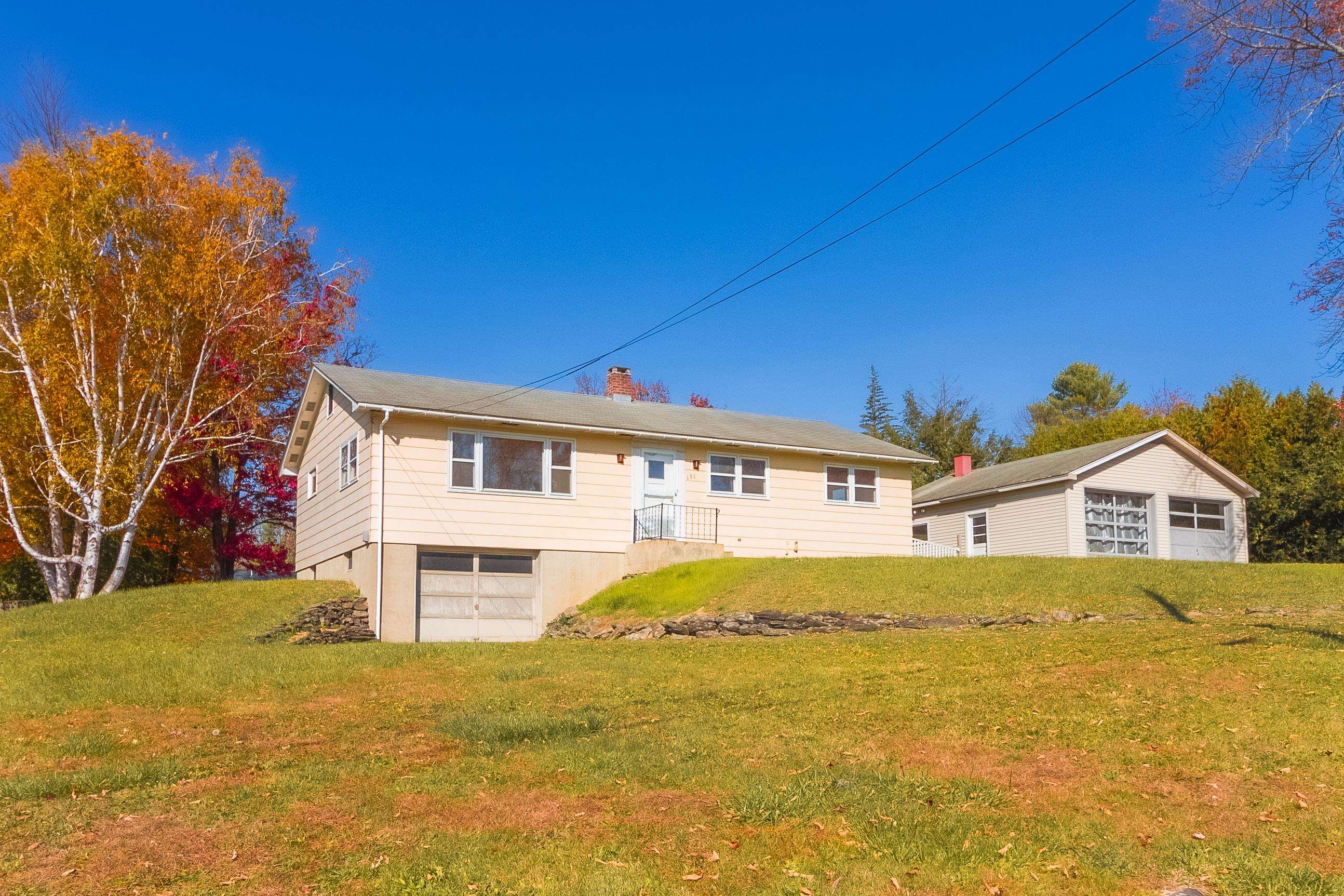 131 Curtis Avenue Rutland, VT 05701 - Photo 8 of 34