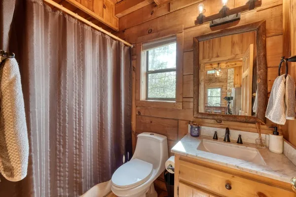$325,000 | 340 Mountain Top Drive, Murphy, NC 28906
