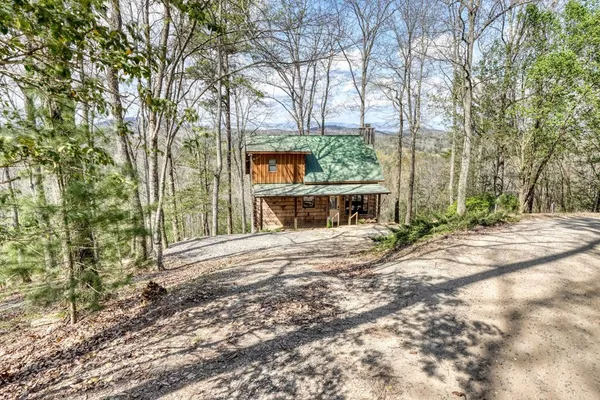 $325,000 | 340 Mountain Top Drive, Murphy, NC 28906