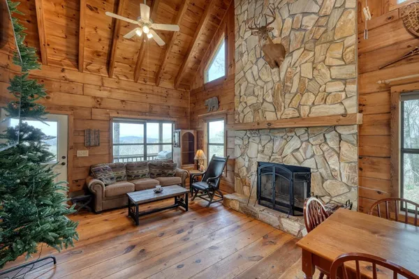 $325,000 | 340 Mountain Top Drive, Murphy, NC 28906