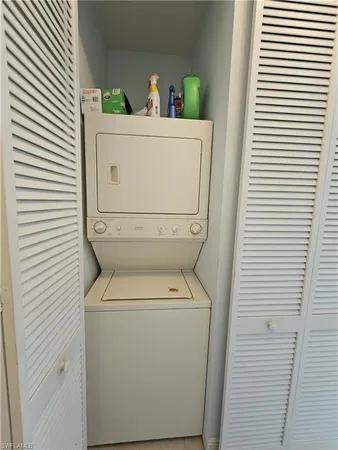 $6,000 | 1405 Sweetwater Cove, Unit 204, Naples, FL 34110