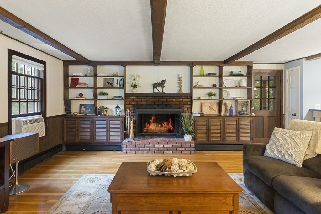 9 Perkins Circle Topsfield, MA 01983 - Photo 1 of 40