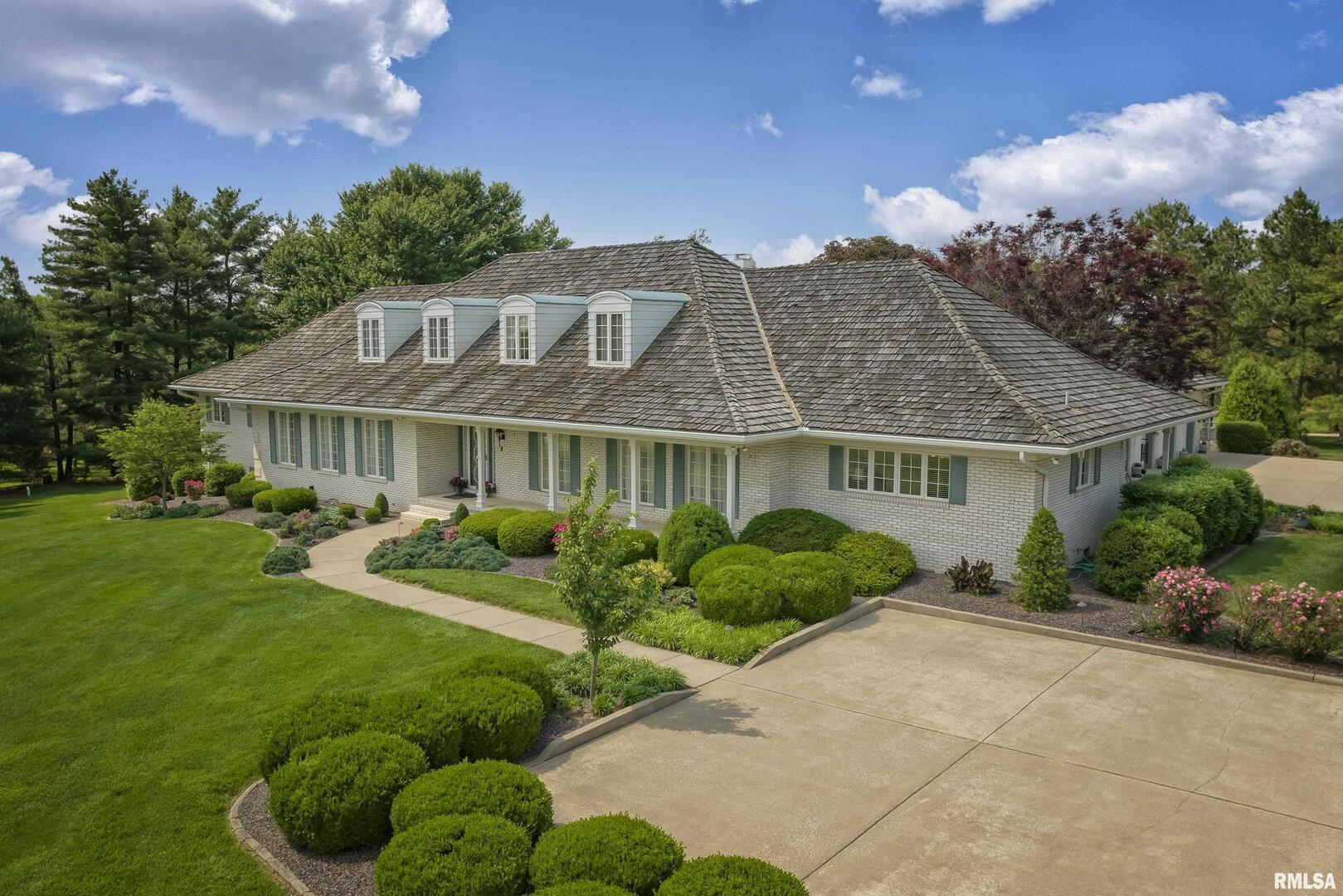 15866 Moellers Road Marion, IL 62959 - Photo 1 of 97 Gallery Image 1