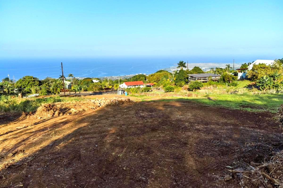 76-1015 Lot 2-a-2 Waiono Ranch Road Holualoa, HI 96725 - Photo 3 of 29 a view of a field with an ocean