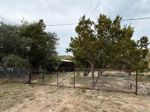 $69,000 | 358 Rockport, Canyon Lake, TX 78133