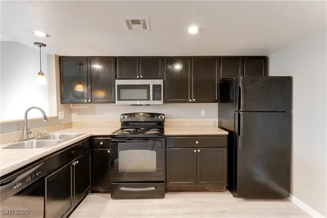 $1,294 | 1901 Goodwill Street, Unit D, Las Vegas, NV 89106