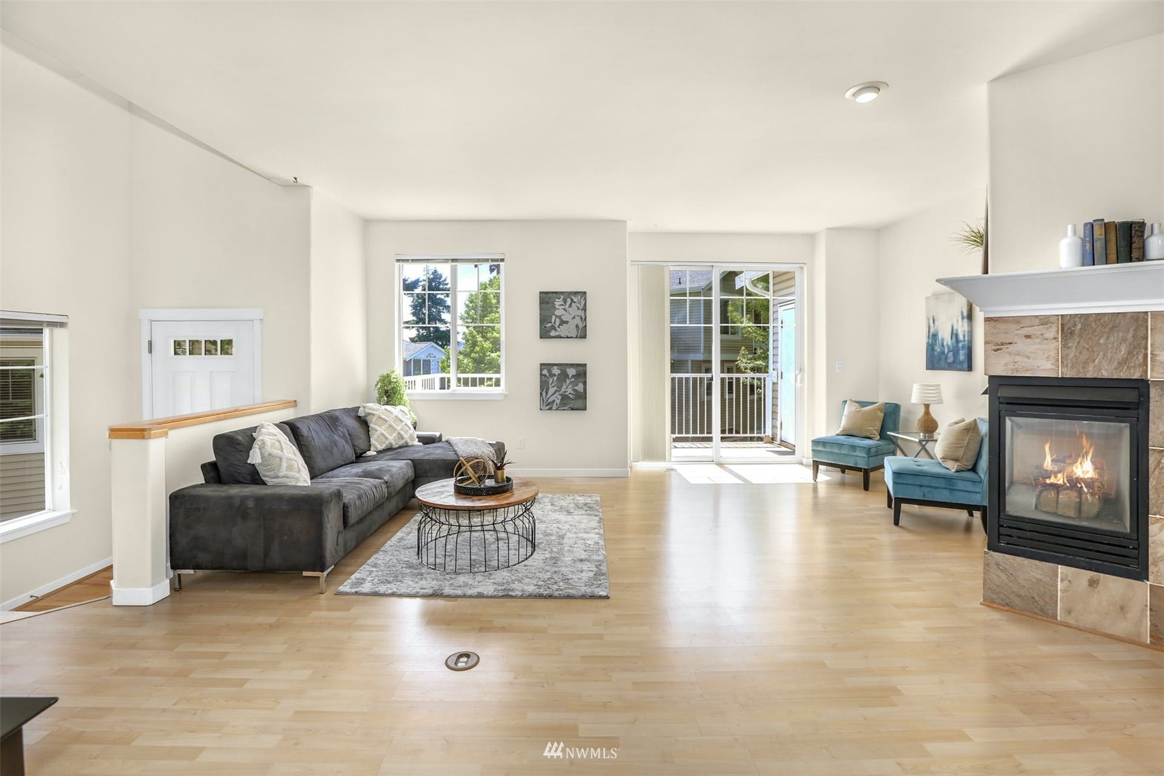 13005 Northeast 182nd Place, Unit B Bothell, WA 98011 - Photo 11 of 29 Gallery Image 11