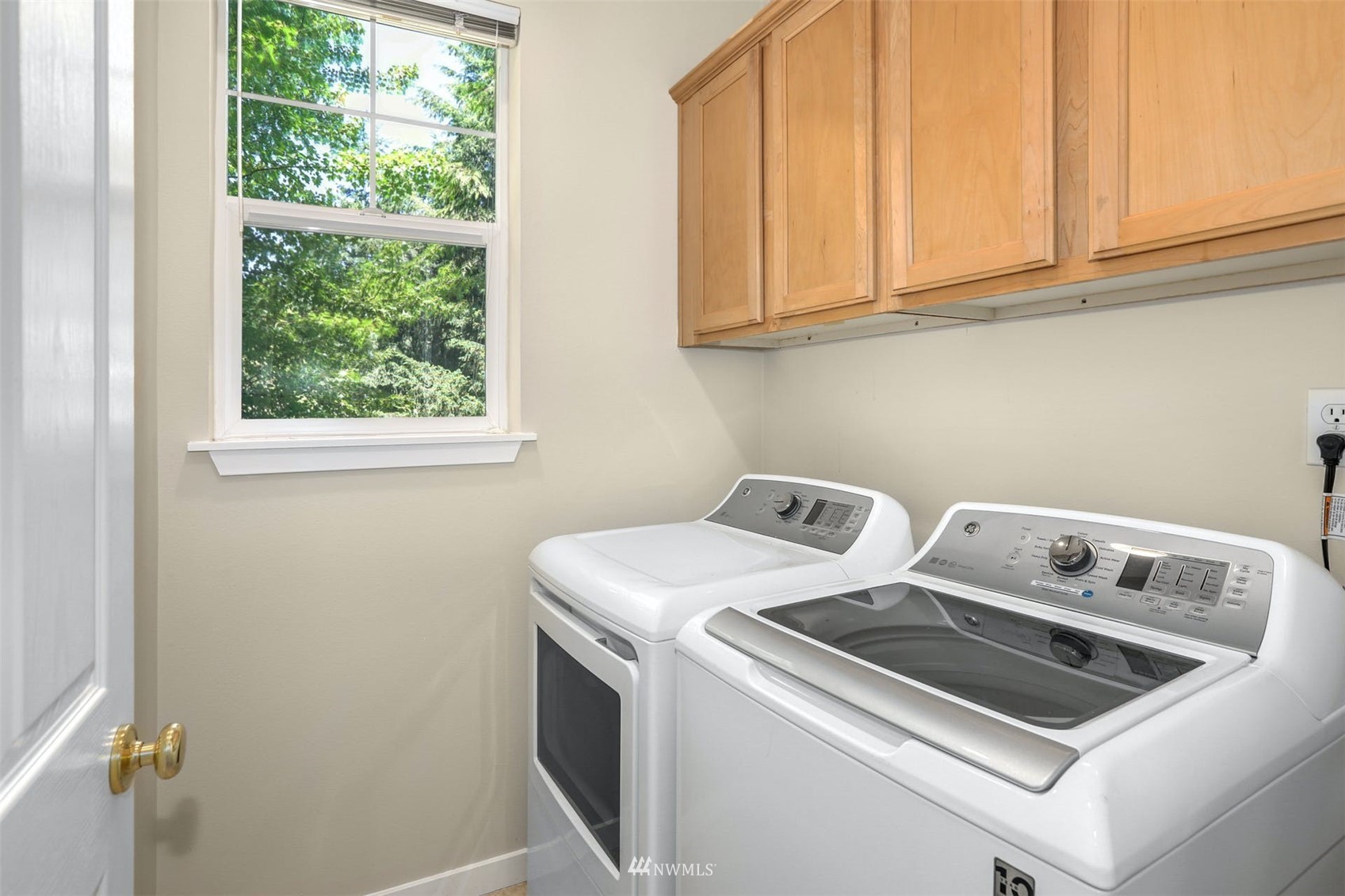 13005 Northeast 182nd Place, Unit B Bothell, WA 98011 - Photo 16 of 29 Gallery Image 16