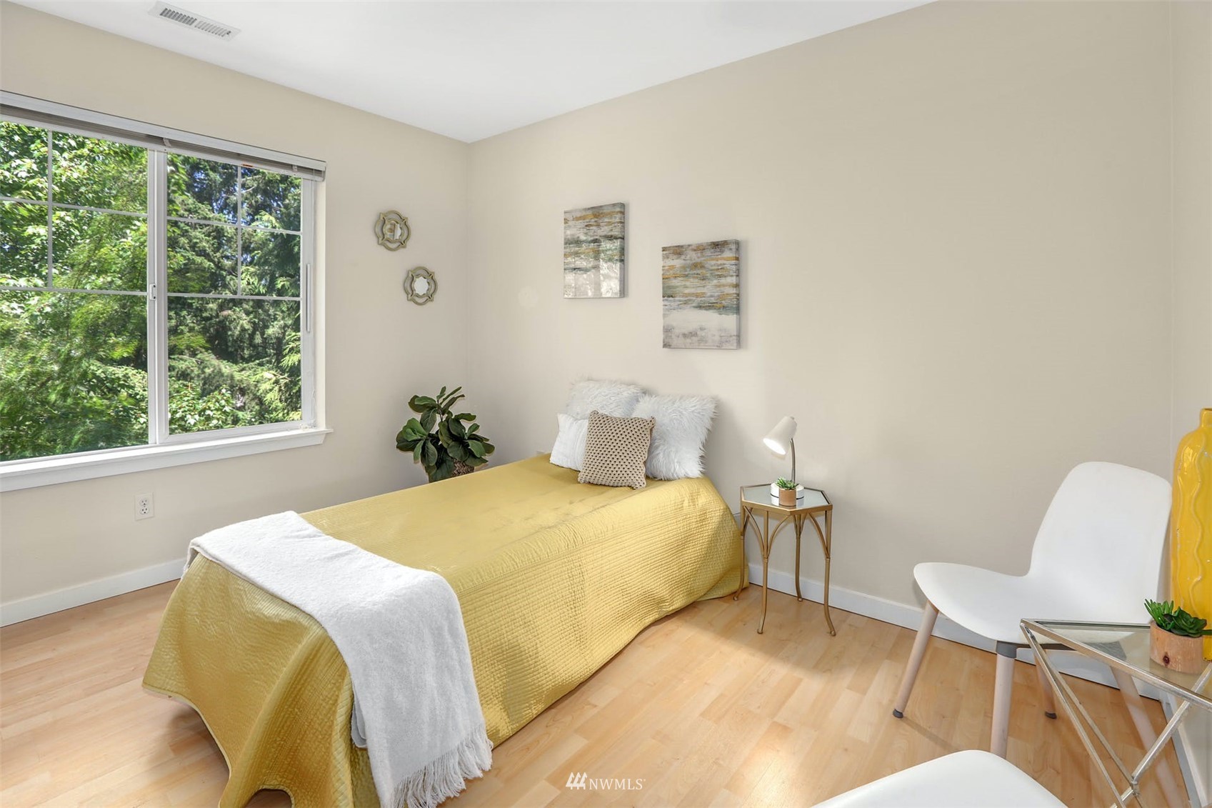 13005 Northeast 182nd Place, Unit B Bothell, WA 98011 - Photo 23 of 29 Gallery Image 23