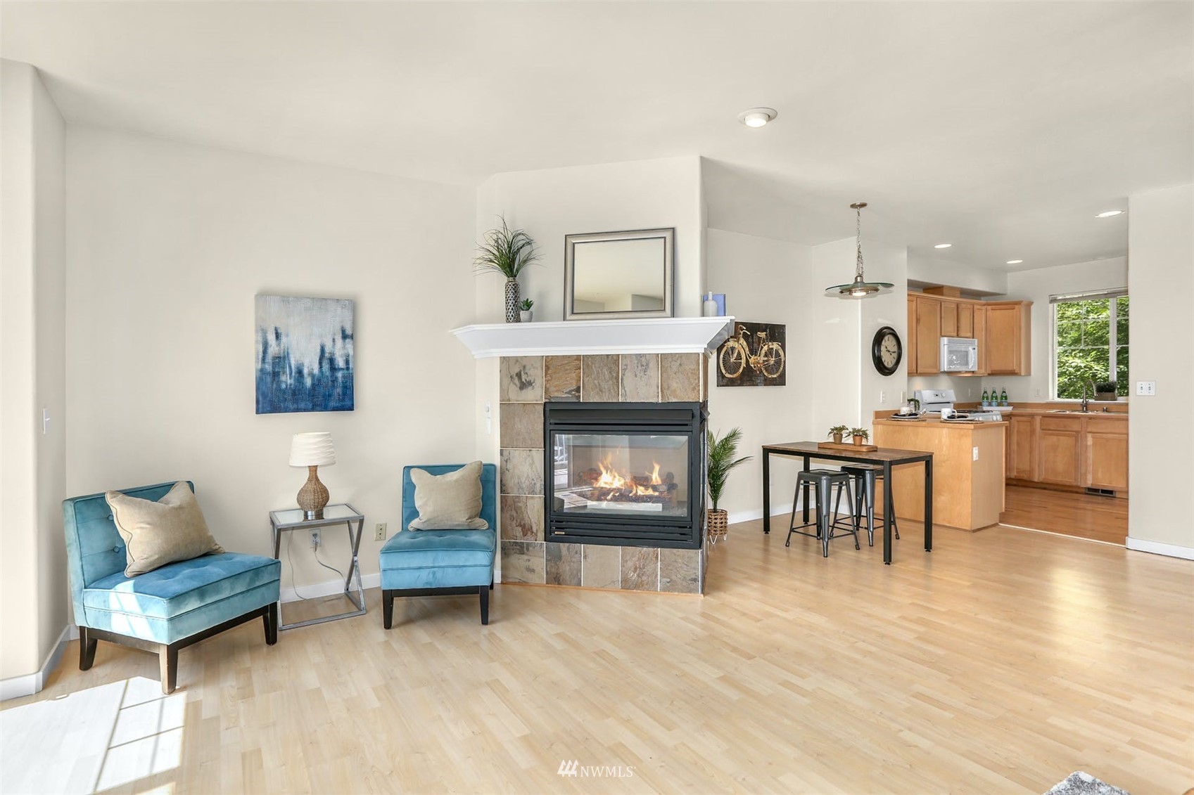 13005 Northeast 182nd Place, Unit B Bothell, WA 98011 - Photo 10 of 29 Gallery Image 10