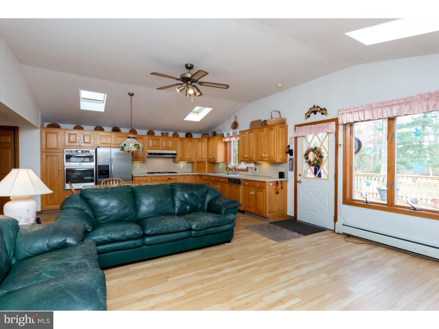 629 Sherman Road Springfield, PA 19064 - Photo 17 of 21 Family Room