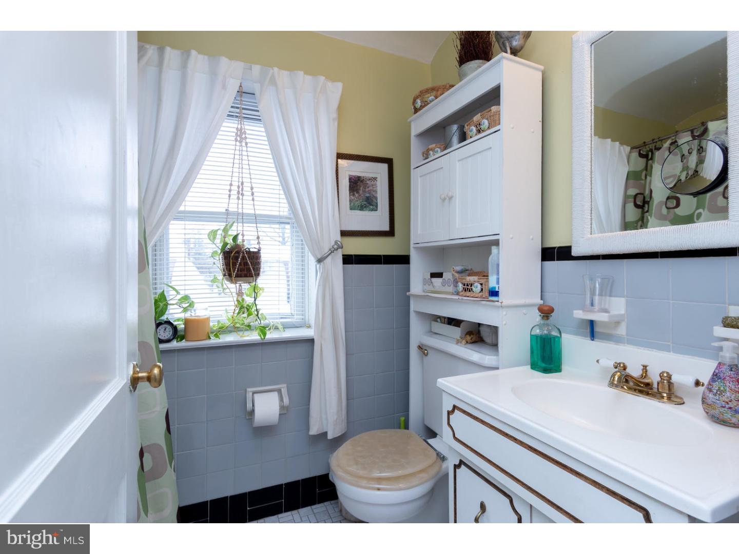 629 Sherman Road Springfield, PA 19064 - Photo 20 of 21 Bathroom