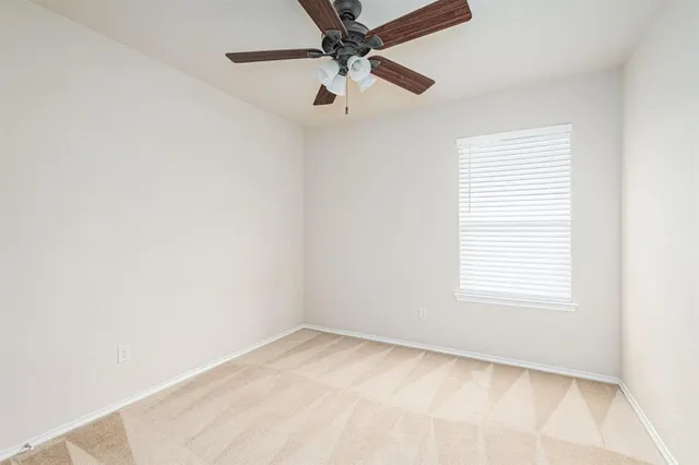 $284,500 | 3213 Elam Drive, Anna, TX 75409