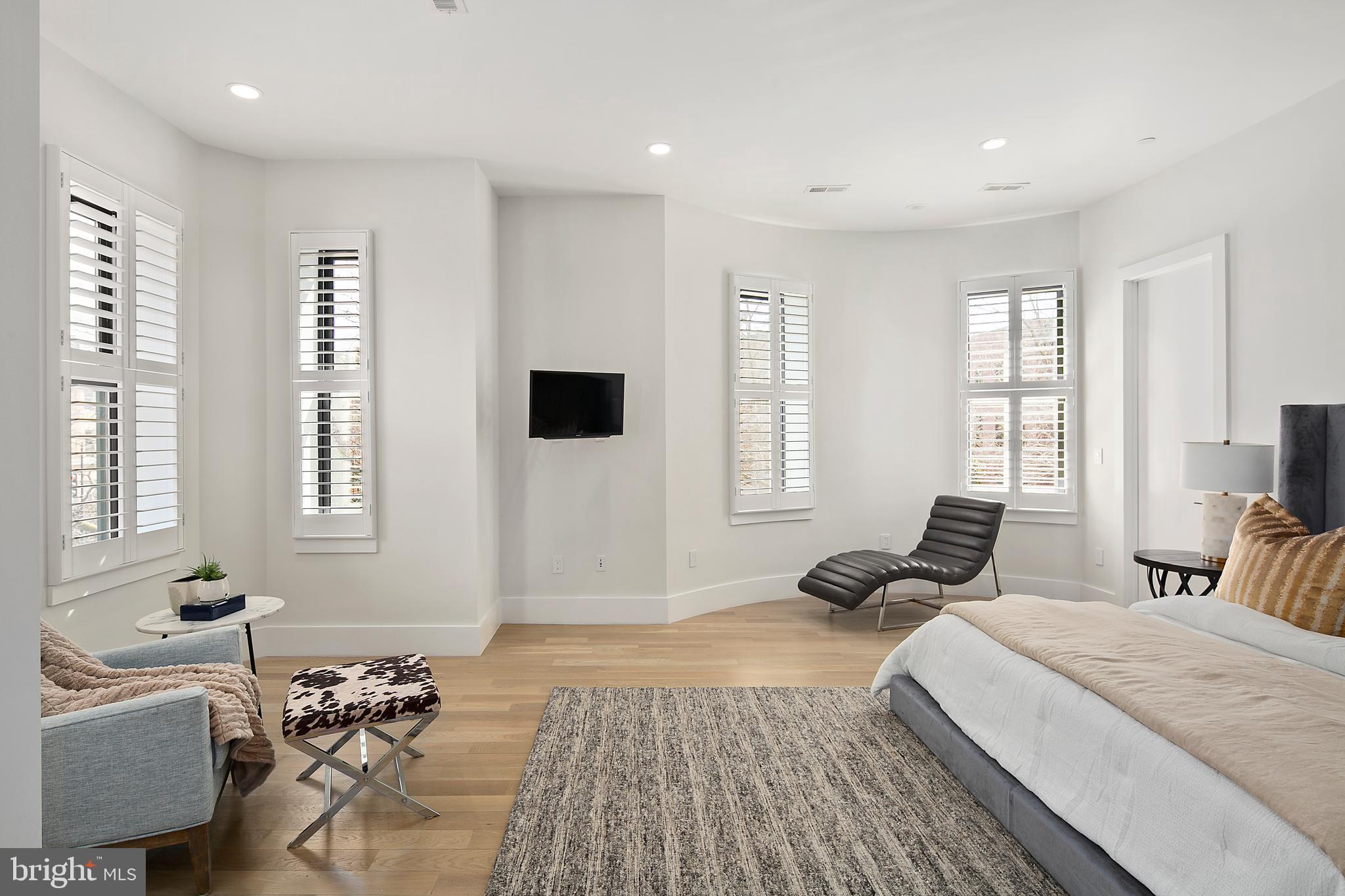 1600 13th Street Northwest, Unit A Washington, DC 20009 - Photo 17 of 44