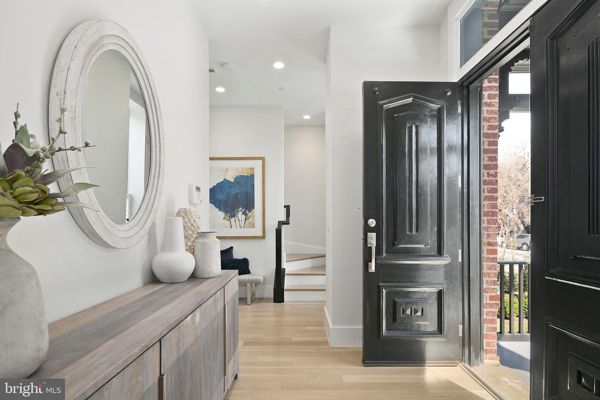 1600 13th Street Northwest, Unit A Washington, DC 20009 - Photo 3 of 44